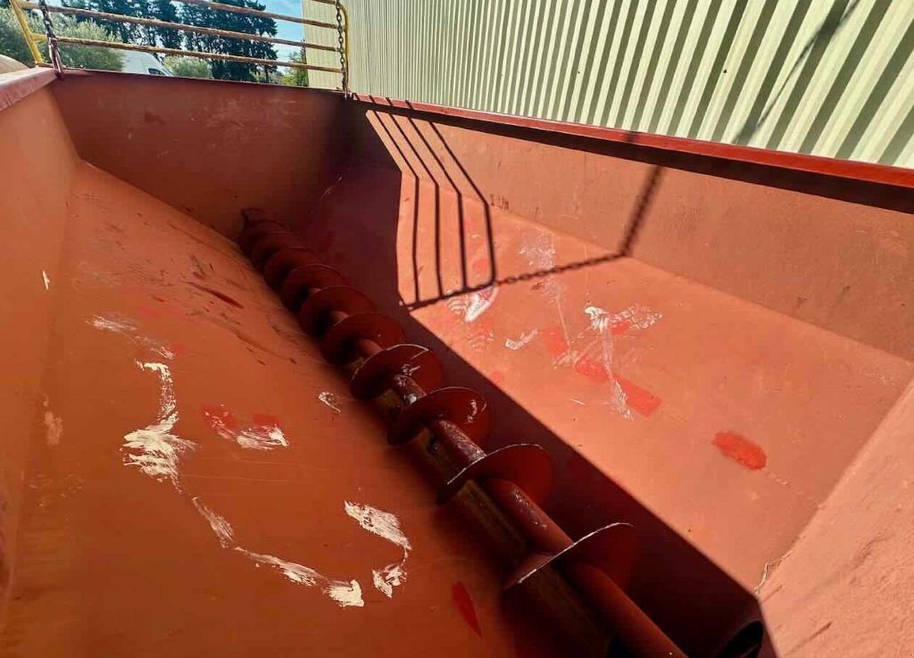 Maischewagen des Typs Sonstige | Benne à vendange - Basculante - 30 HL, Gebrauchtmaschine in Monteux (Bild 3)